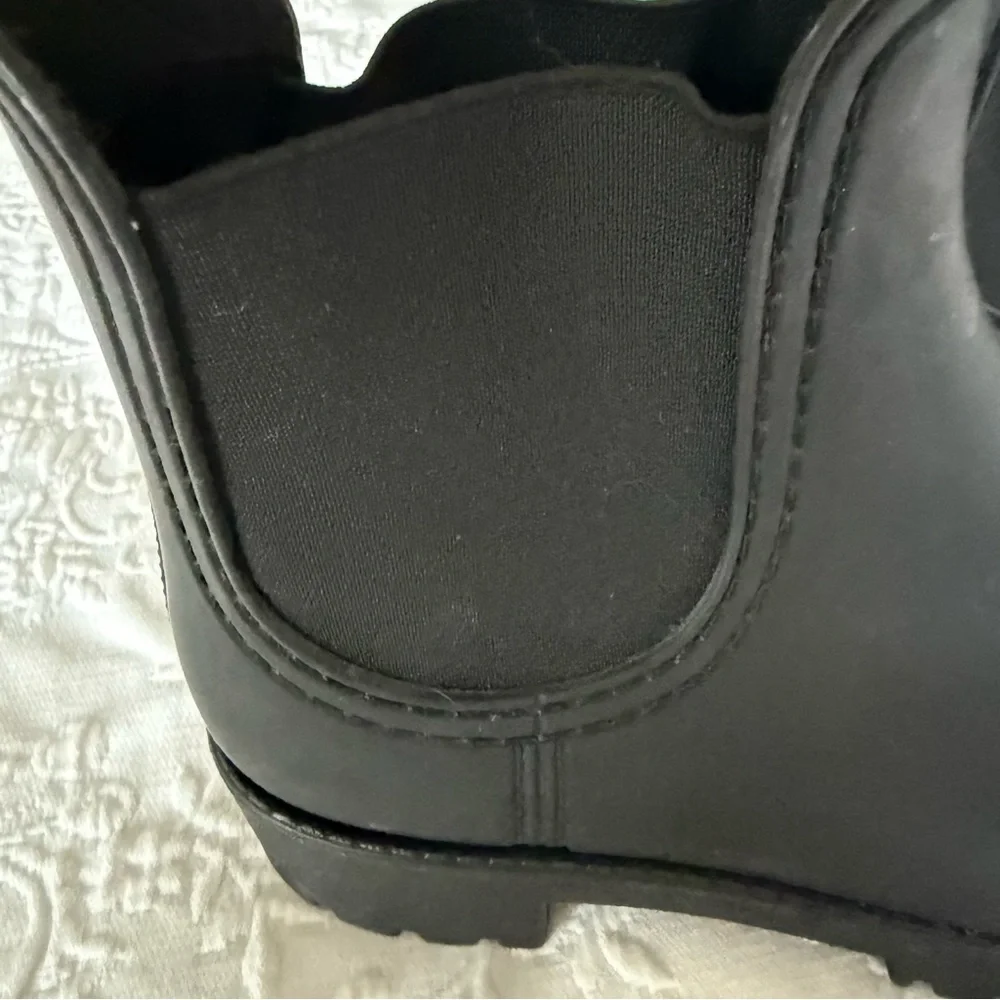Jeffrey Campbell Black Cloudy Rain Rubber Ankle Boots Size 7